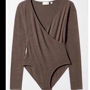 Aritzia. Wilfred Free. Hair Wrap Bodysuit